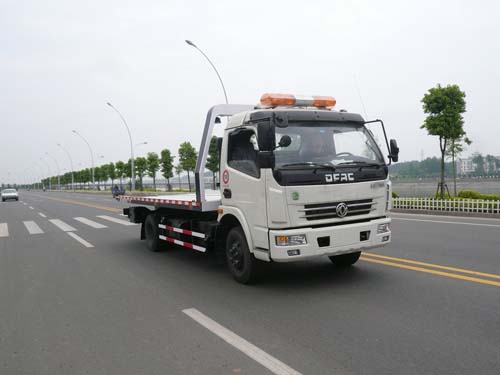 程力威牌CLQ5080TQZ4型清障車 